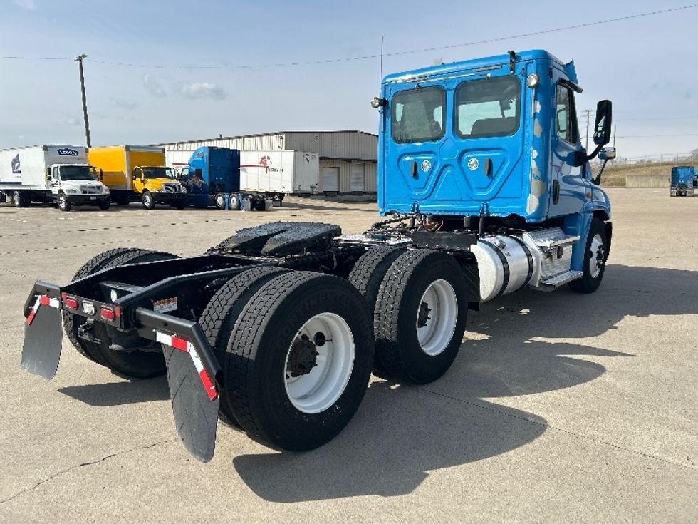 Day Cab Tractor-Heavy Duty Tractors-Freightliner-2019-Cascadia 12564ST-Nashville (Mount Juliet)-TN-337,377\n\t\tmiles-$ 40,500 - Image 7