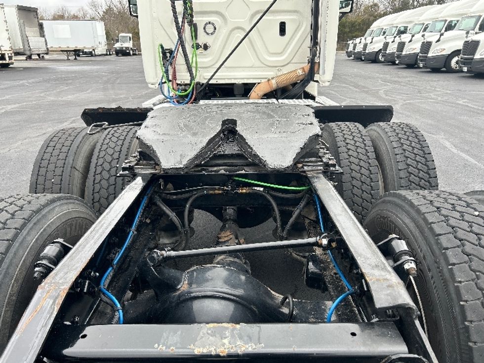 Day Cab Tractor-Heavy Duty Tractors-Freightliner-2019-Cascadia 12564ST-Nashville (Mount Juliet)-TN-498,588\n\t\tmiles-$ 32,000 - Image 6