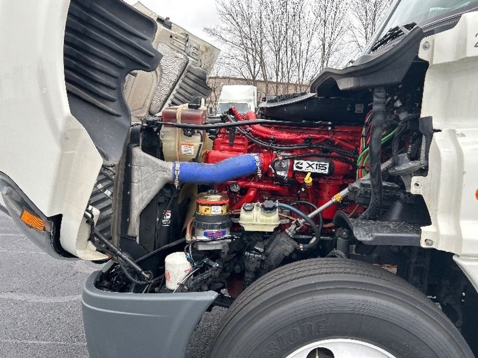 Day Cab Tractor-Heavy Duty Tractors-Freightliner-2019-Cascadia 12564ST-Nashville (Mount Juliet)-TN-498,588\n\t\tmiles-$ 32,000 - Image 16