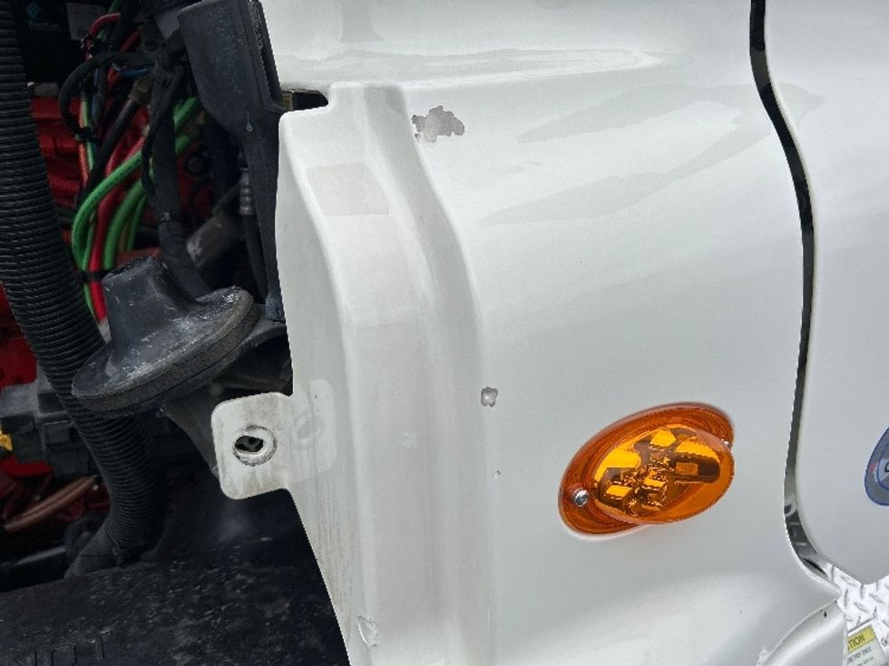 Day Cab Tractor-Heavy Duty Tractors-Freightliner-2019-Cascadia 12564ST-Nashville (Mount Juliet)-TN-498,588\n\t\tmiles-$ 32,000 - Image 20