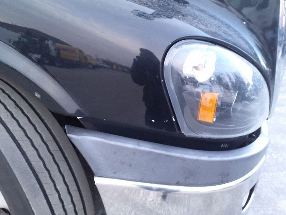 Day Cab Tractor-Heavy Duty Tractors-Freightliner-2019-Cascadia 12564ST-Norton-MA-412,347\n\t\tmiles-$ 40,750 - Image 20