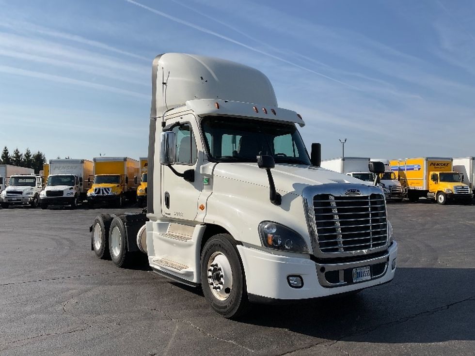 Your Next Used 2019 Freightliner Cascadia 12564ST, 247244, Is For Sale