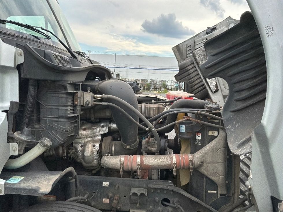 Day Cab Tractor-Heavy Duty Tractors-Freightliner-2019-Cascadia 12564ST-Philadelphia-PA-229,424\n\t\tmiles-$ 41,000 - Image 15