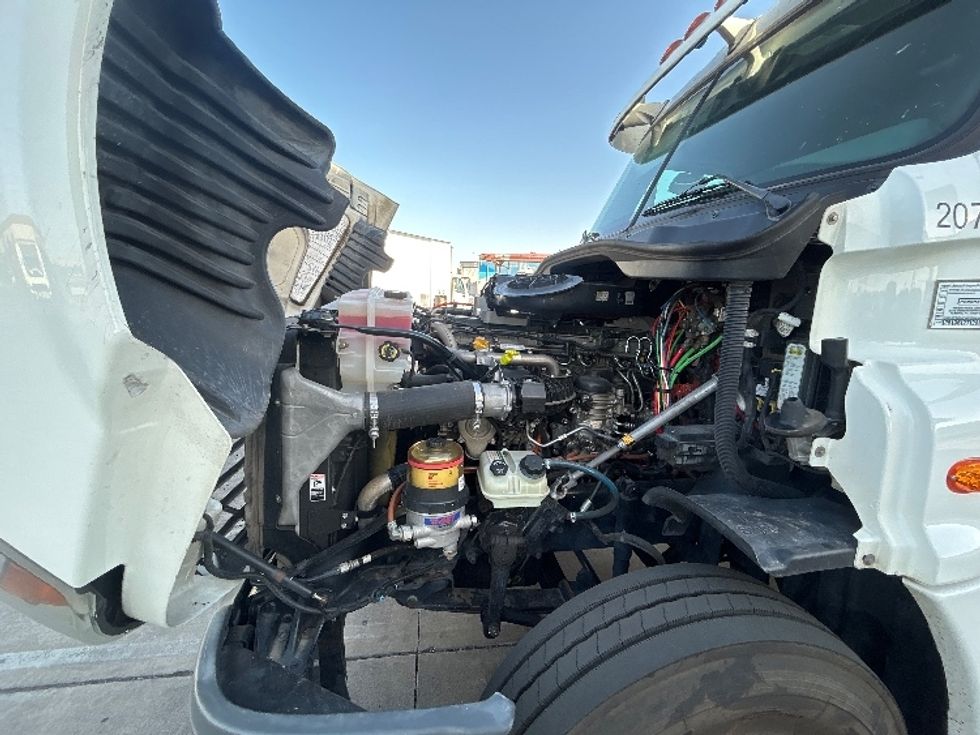 Day Cab Tractor-Heavy Duty Tractors-Freightliner-2019-Cascadia 12564ST-Phoenix-AZ-249,177\n\t\tmiles-$ 50,500 - Image 16