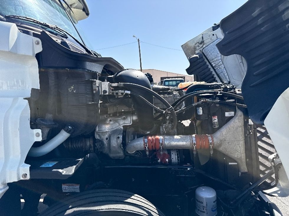 Day Cab Tractor-Heavy Duty Tractors-Freightliner-2019-Cascadia 12564ST-Phoenix-AZ-255,165\n\t\tmiles-$ 42,500 - Image 16