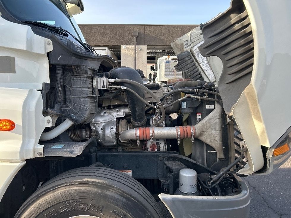 Day Cab Tractor-Heavy Duty Tractors-Freightliner-2019-Cascadia 12564ST-Phoenix-AZ-421,935\n\t\tmiles-$ 36,250 - Image 15