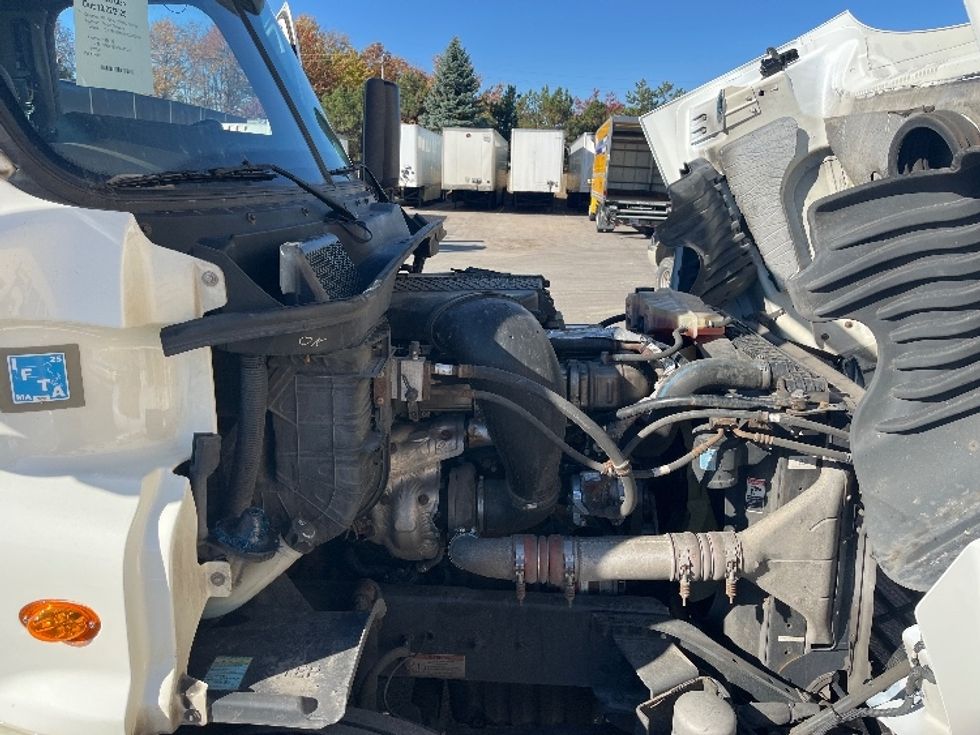 Day Cab Tractor-Heavy Duty Tractors-Freightliner-2019-Cascadia 12564ST-Piqua-OH-566,323\n\t\tmiles-$ 28,000 - Image 14