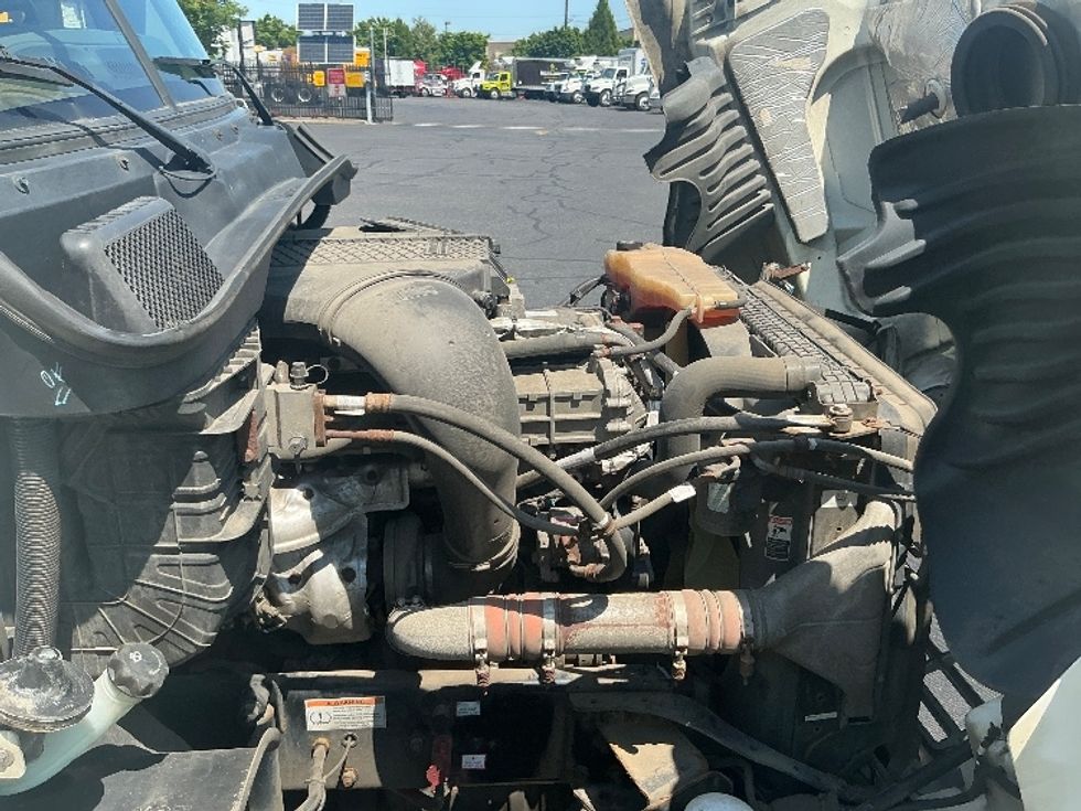 Day Cab Tractor-Heavy Duty Tractors-Freightliner-2019-Cascadia 12564ST-Portland-OR-345,187\n\t\tmiles-$ 45,500 - Image 15