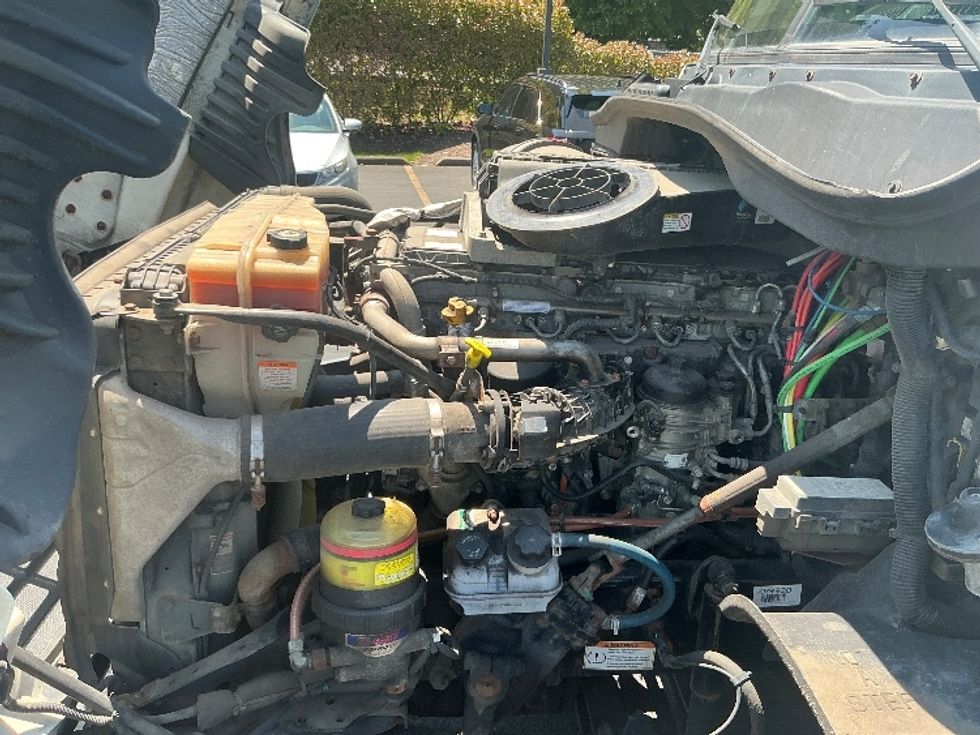 Day Cab Tractor-Heavy Duty Tractors-Freightliner-2019-Cascadia 12564ST-Portland-OR-345,187\n\t\tmiles-$ 45,500 - Image 16
