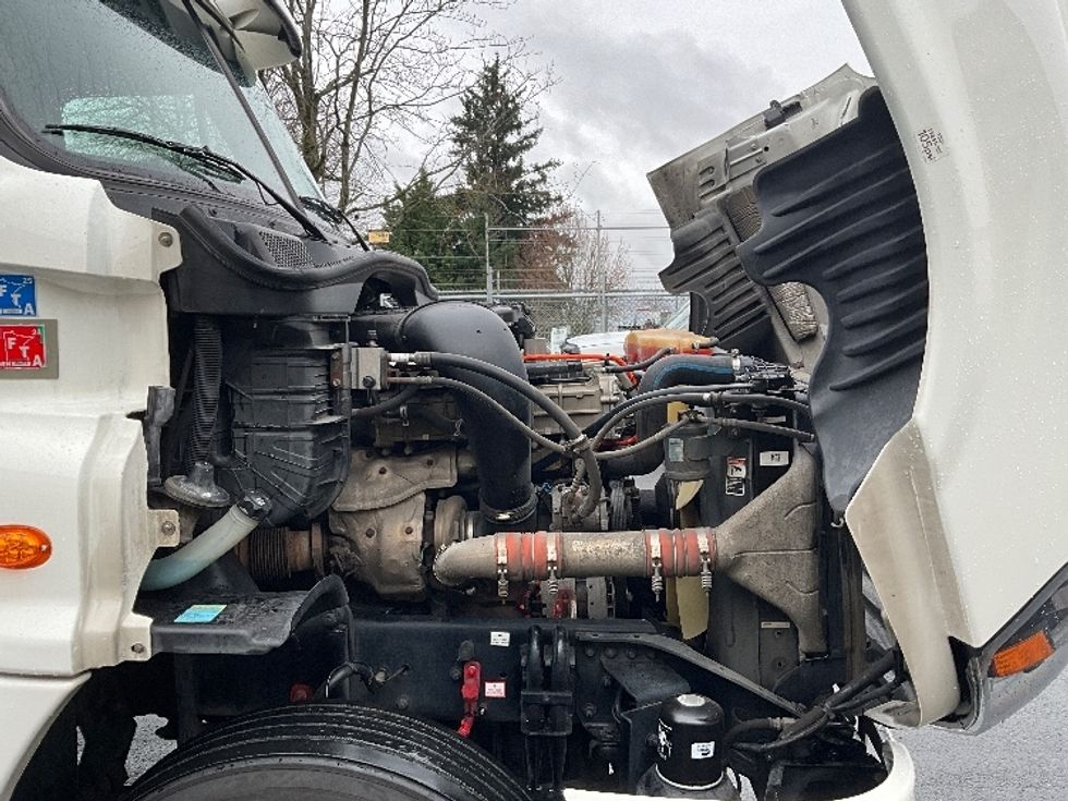 Day Cab Tractor-Heavy Duty Tractors-Freightliner-2019-Cascadia 12564ST-Portland-OR-369,718\n\t\tmiles-$ 41,500 - Image 15