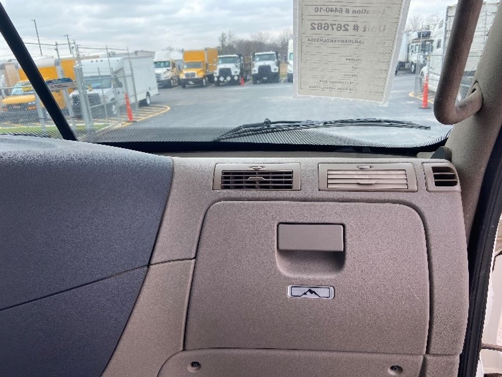 Day Cab Tractor-Heavy Duty Tractors-Freightliner-2019-Cascadia 12564ST-San Antonio-TX-210,516\n\t\tmiles-$ 44,750 - Image 13