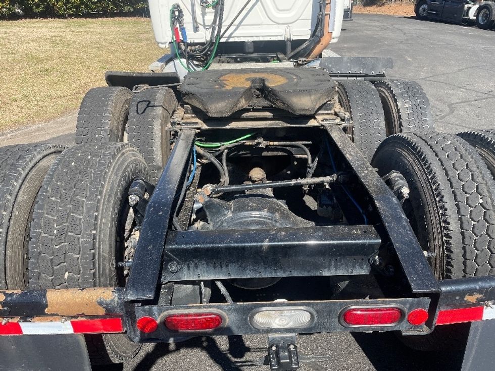 Day Cab Tractor-Heavy Duty Tractors-Freightliner-2019-Cascadia 12564ST-Spartanburg-SC-556,710\n\t\tmiles-$ 29,250 - Image 6