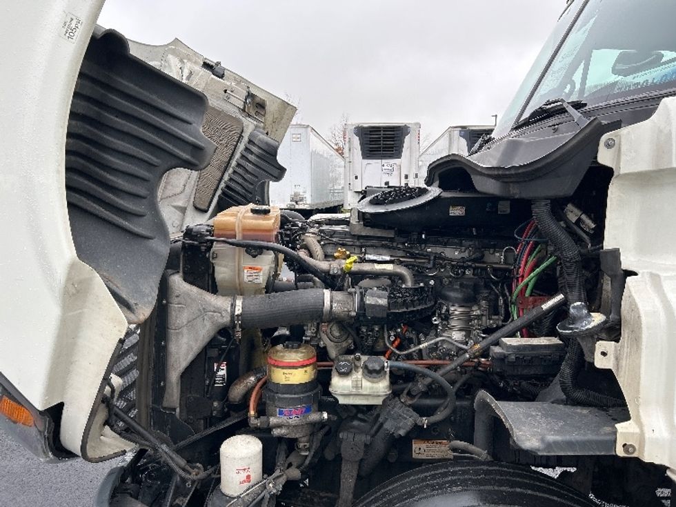 Day Cab Tractor-Heavy Duty Tractors-Freightliner-2019-Cascadia 12564ST-Sterling-VA-286,101\n\t\tmiles-$ 37,250 - Image 16