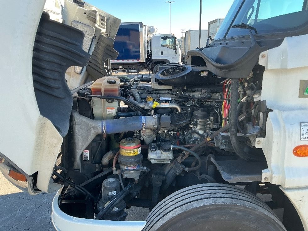 Day Cab Tractor-Heavy Duty Tractors-Freightliner-2019-Cascadia 12564ST-Sturtevant-WI-170,093\n\t\tmiles-$ 59,000 - Image 16