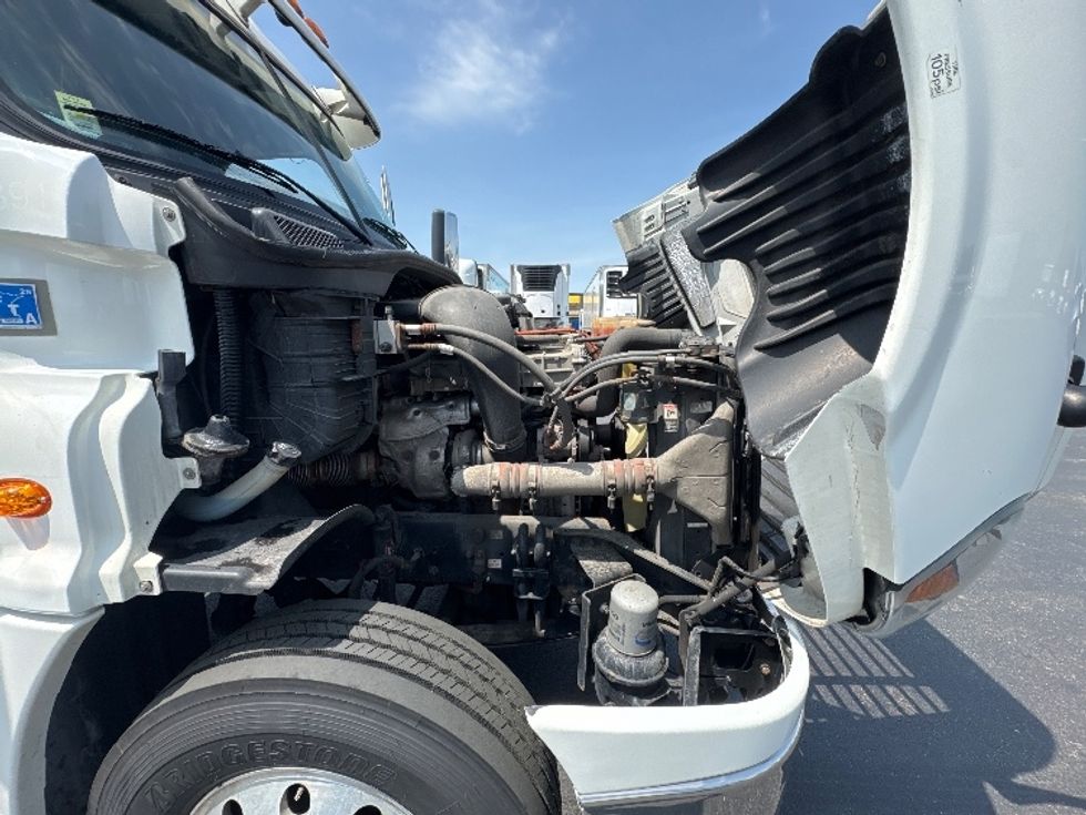 Day Cab Tractor-Heavy Duty Tractors-Freightliner-2019-Cascadia 12564ST-Swedesboro-NJ-360,742\n\t\tmiles-$ 34,000 - Image 16