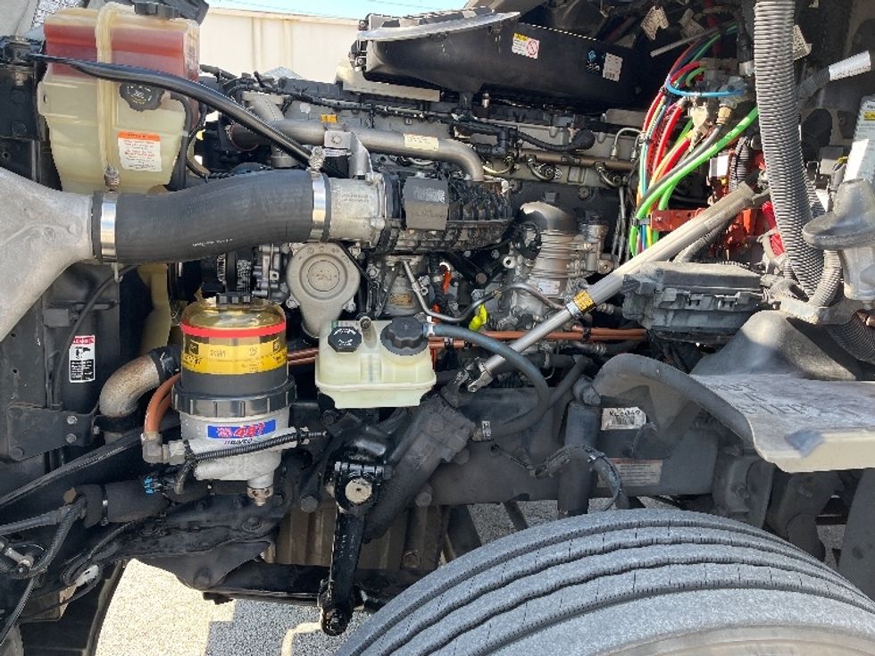 Day Cab Tractor-Heavy Duty Tractors-Freightliner-2019-Cascadia 12564ST-Tampa-FL-589,523\n\t\tmiles-$ 30,000 - Image 16