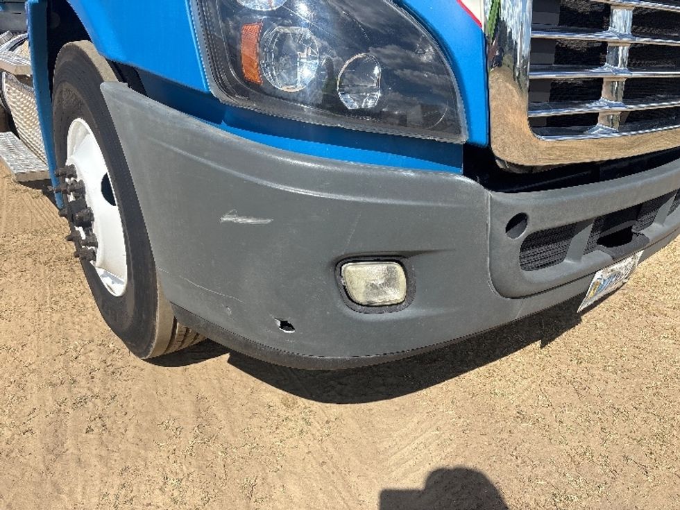 Day Cab Tractor-Heavy Duty Tractors-Freightliner-2019-Cascadia 12564ST-Tifton-GA-410,333\n\t\tmiles-$ 34,500 - Image 17