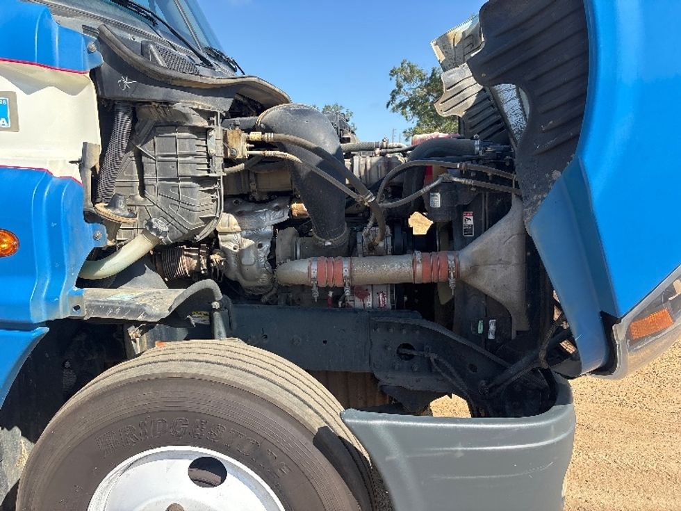 Day Cab Tractor-Heavy Duty Tractors-Freightliner-2019-Cascadia 12564ST-Tifton-GA-463,950\n\t\tmiles-$ 31,500 - Image 15