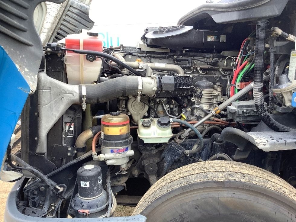 Day Cab Tractor-Heavy Duty Tractors-Freightliner-2019-Cascadia 12564ST-Tifton-GA-466,428\n\t\tmiles-$ 31,250 - Image 16