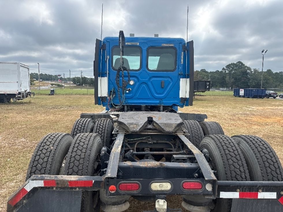 Day Cab Tractor-Heavy Duty Tractors-Freightliner-2019-Cascadia 12564ST-Tifton-GA-466,428\n\t\tmiles-$ 31,250 - Image 6