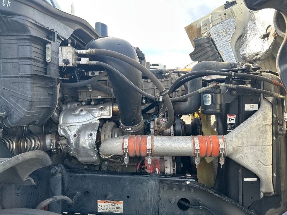 Day Cab Tractor-Heavy Duty Tractors-Freightliner-2019-Cascadia 12564ST-Torrance-CA-78,760\n\t\tmiles-$ 51,500 - Image 15