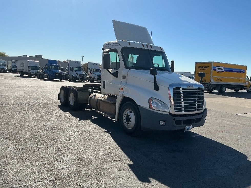 Day Cab Tractor-Heavy Duty Tractors-Freightliner-2019-Cascadia 12564ST-Tulsa-OK-418,174\n\t\tmiles-$ 36,000 - Image 1