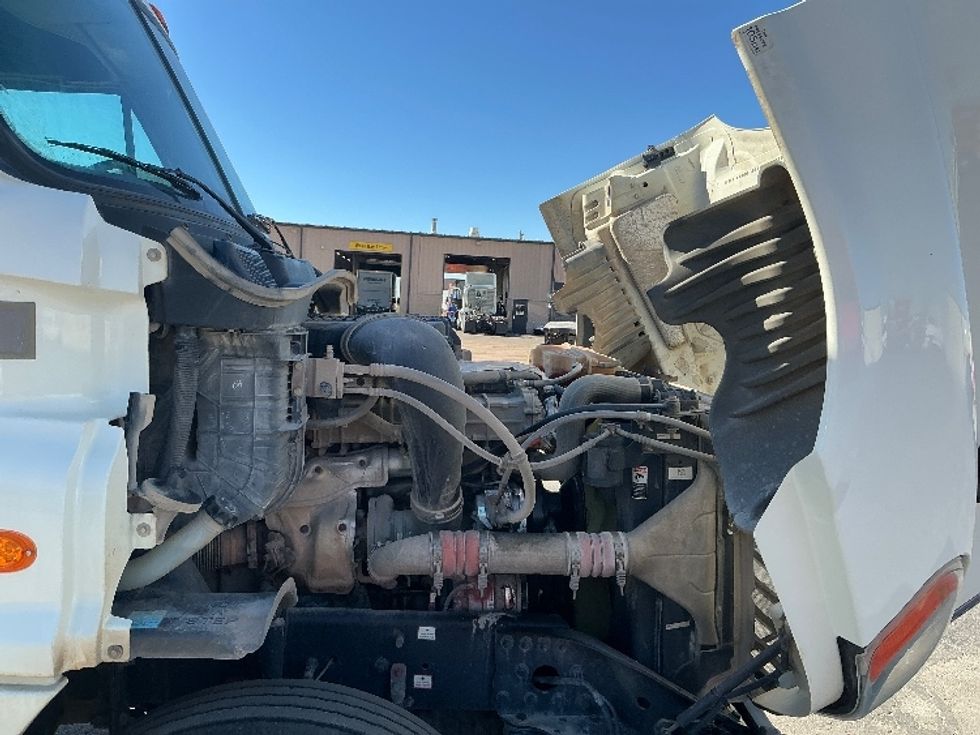 Day Cab Tractor-Heavy Duty Tractors-Freightliner-2019-Cascadia 12564ST-Tulsa-OK-418,174\n\t\tmiles-$ 36,000 - Image 15