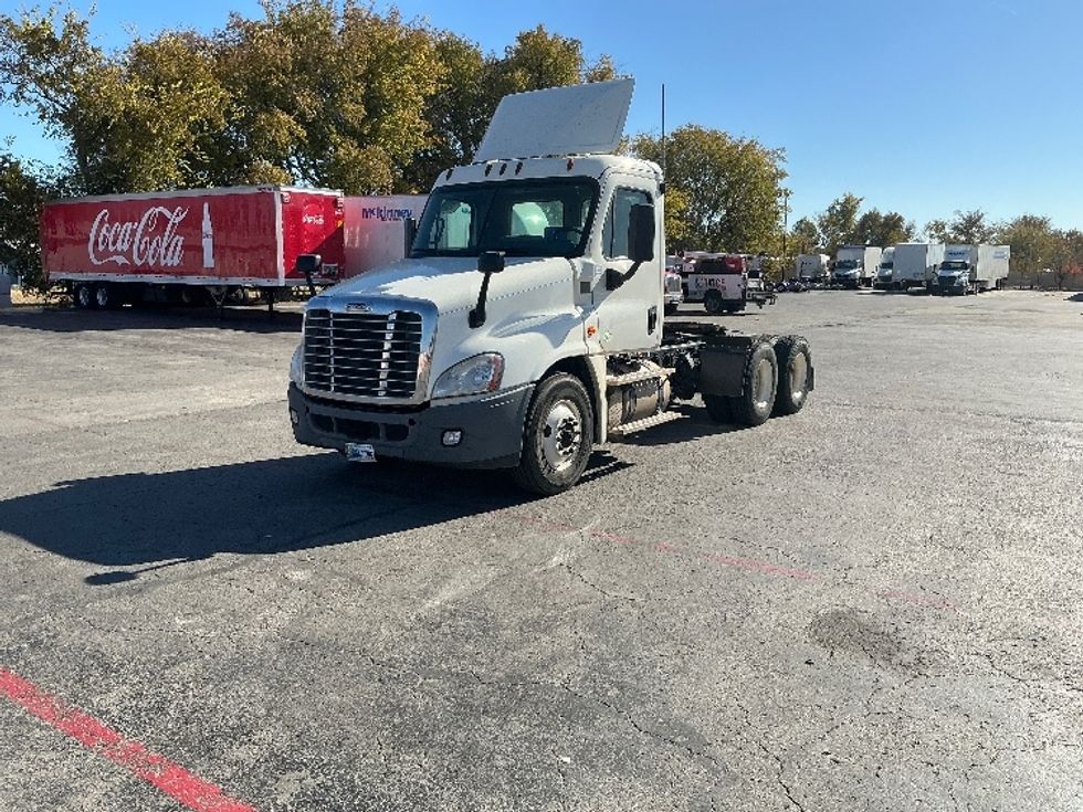 Day Cab Tractor-Heavy Duty Tractors-Freightliner-2019-Cascadia 12564ST-Tulsa-OK-418,174\n\t\tmiles-$ 36,000 - Image 3