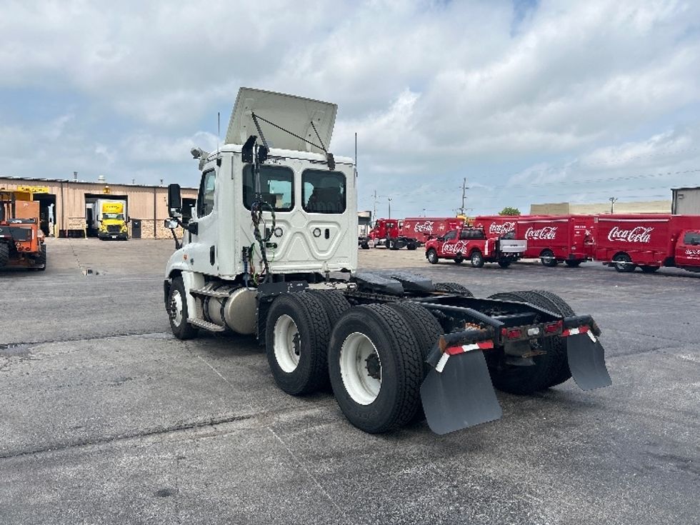 Day Cab Tractor-Heavy Duty Tractors-Freightliner-2019-Cascadia 12564ST-Tulsa-OK-481,940\n\t\tmiles-$ 34,250 - Image 5