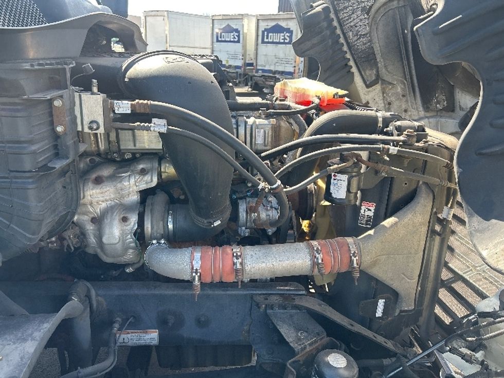 Day Cab Tractor-Heavy Duty Tractors-Freightliner-2019-Cascadia 12564ST-Twinsburg-OH-767,746\n\t\tmiles-$ 21,250 - Image 15