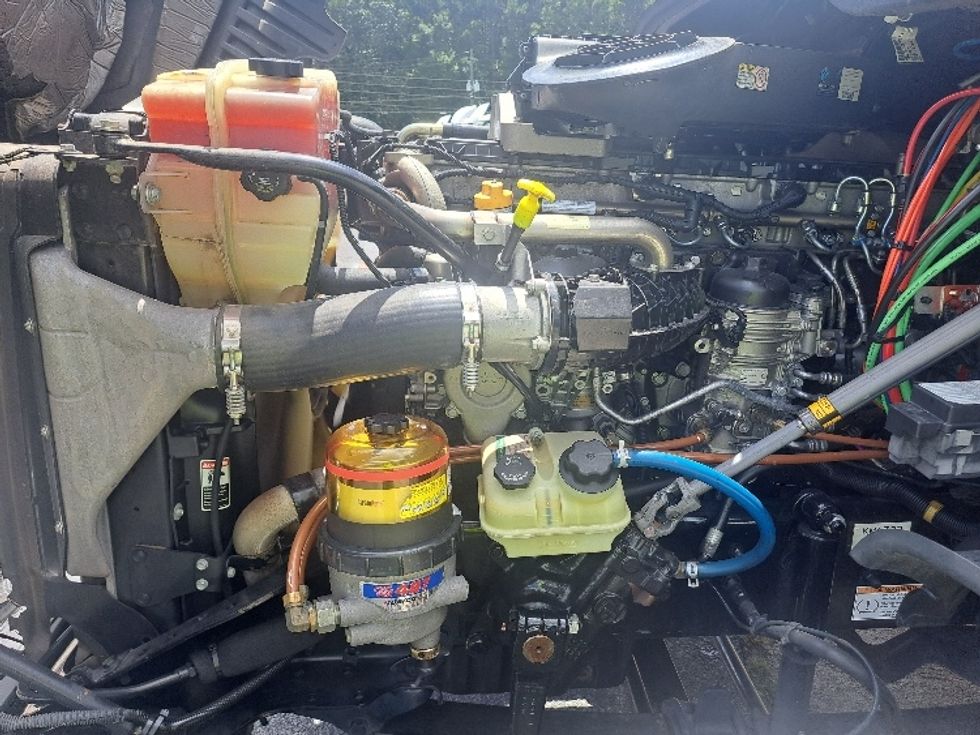 Day Cab Tractor-Heavy Duty Tractors-Freightliner-2019-Cascadia 12564ST-Villa Rica-GA-279,941\n\t\tmiles-$ 48,750 - Image 16