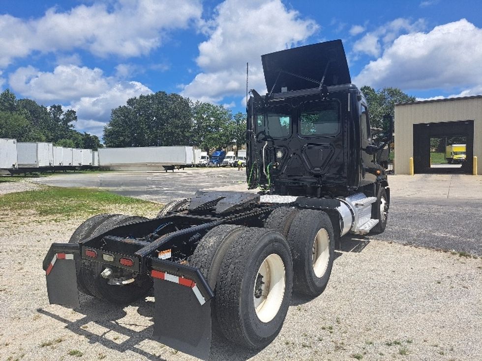 Day Cab Tractor-Heavy Duty Tractors-Freightliner-2019-Cascadia 12564ST-Villa Rica-GA-279,941\n\t\tmiles-$ 48,750 - Image 7