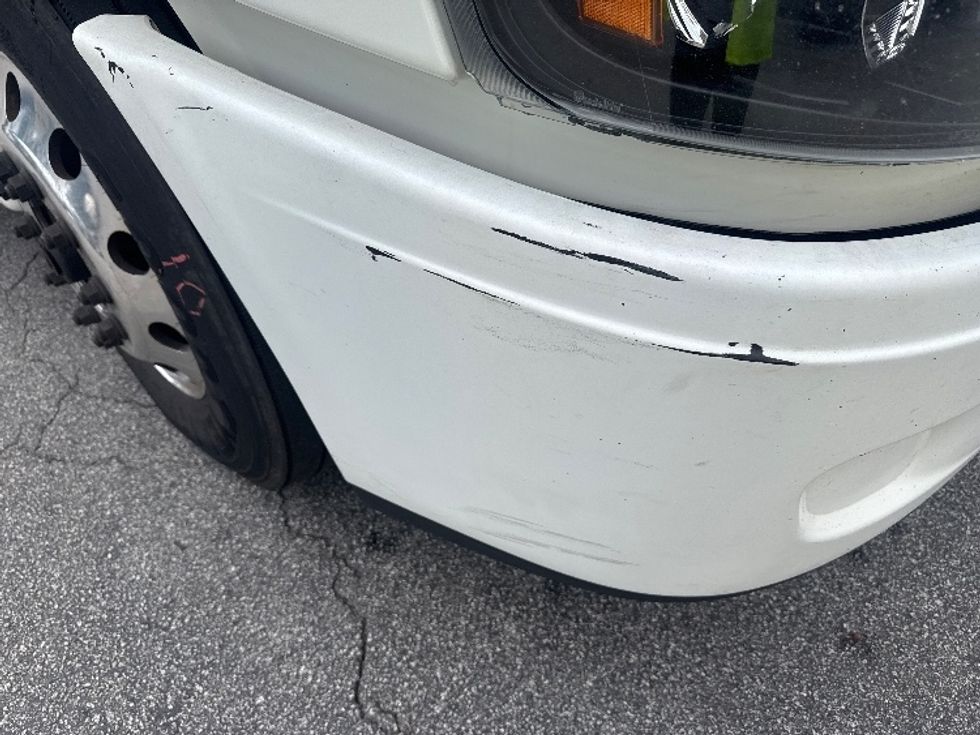 Day Cab Tractor-Heavy Duty Tractors-Freightliner-2019-Cascadia 12564ST-West Columbia-SC-696,331\n\t\tmiles-$ 21,250 - Image 19