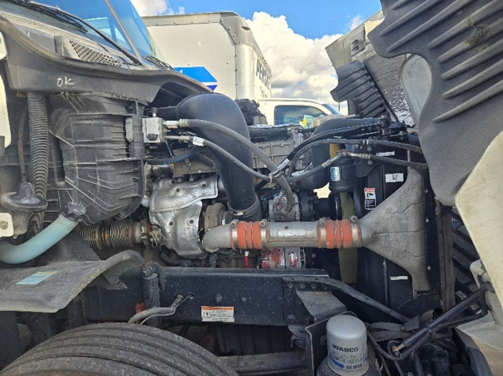 Day Cab Tractor-Heavy Duty Tractors-Freightliner-2019-Cascadia 12564ST-West Sacramento-CA-346,782\n\t\tmiles-$ 47,000 - Image 15