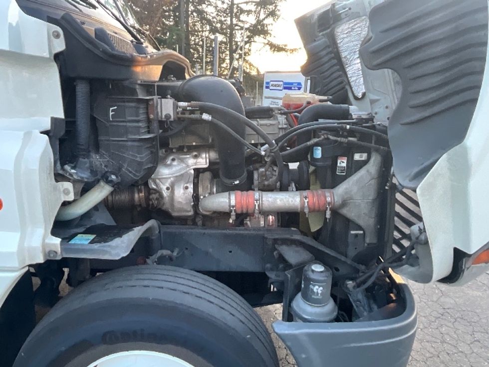 Day Cab Tractor-Heavy Duty Tractors-Freightliner-2019-Cascadia 12564ST-West Sacramento-CA-649,981\n\t\tmiles-$ 26,750 - Image 15