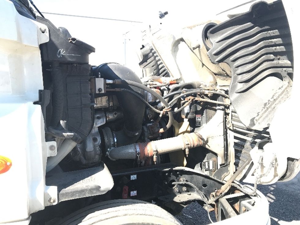 Day Cab Tractor-Heavy Duty Tractors-Freightliner-2019-Cascadia 12564ST-Whitesboro-NY-524,625\n\t\tmiles-$ 25,750 - Image 15