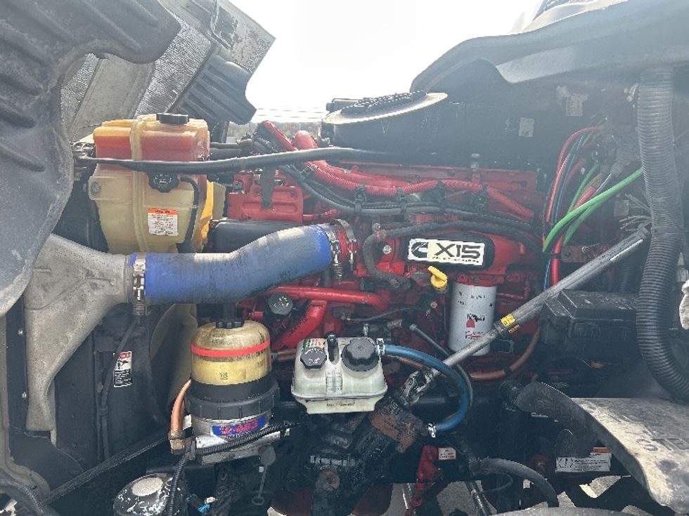 Day Cab Tractor-Heavy Duty Tractors-Freightliner-2019-Cascadia 12564ST-Wilkes Barre-PA-573,689\n\t\tmiles-$ 28,750 - Image 16