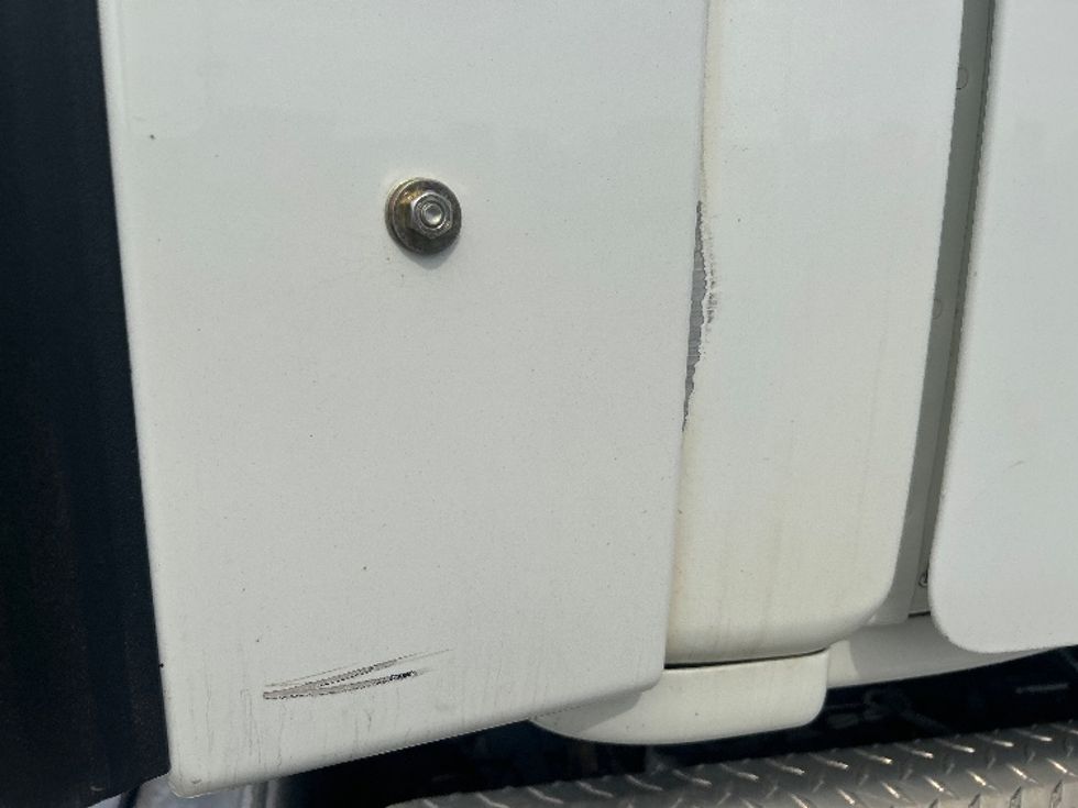 Day Cab Tractor-Heavy Duty Tractors-Freightliner-2019-Cascadia 12564ST-Wilkes Barre-PA-573,689\n\t\tmiles-$ 28,750 - Image 20