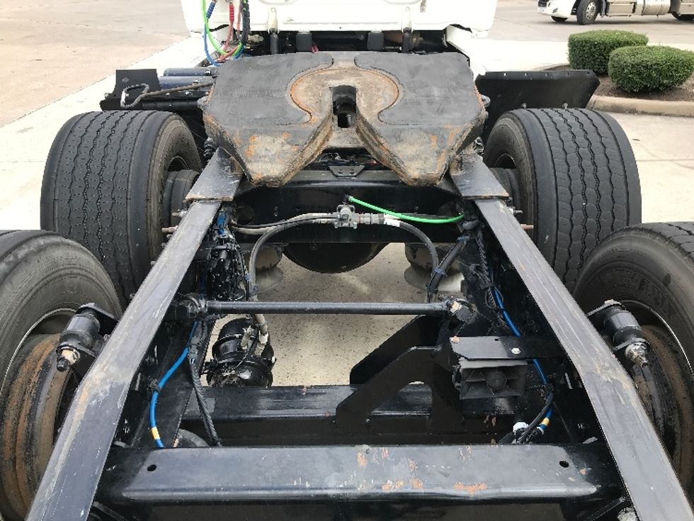 Day Cab Tractor-Heavy Duty Tractors-Freightliner-2019-Cascadia X11362ST-Houston-TX-194,601\n\t\tmiles-$ 54,000 - Image 6