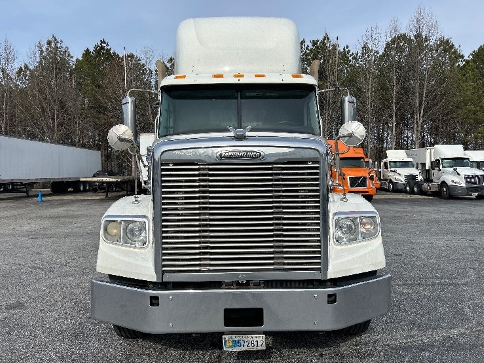 Day Cab Tractor-Heavy Duty Tractors-Freightliner-2019-D12264SD-Duluth-GA-449,002\n\t\tmiles-$ 50,250 - Image 2