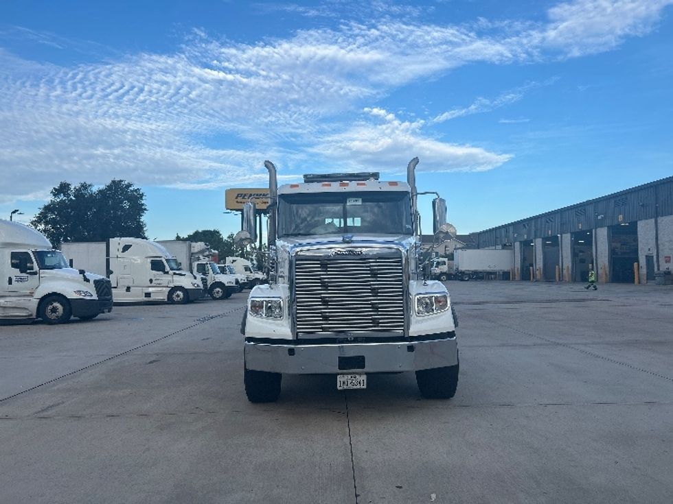 Day Cab Tractor-Heavy Duty Tractors-Freightliner-2019-D12264SD-Houston-TX-298,460\n\t\tmiles-$ 104,000 - Image 2