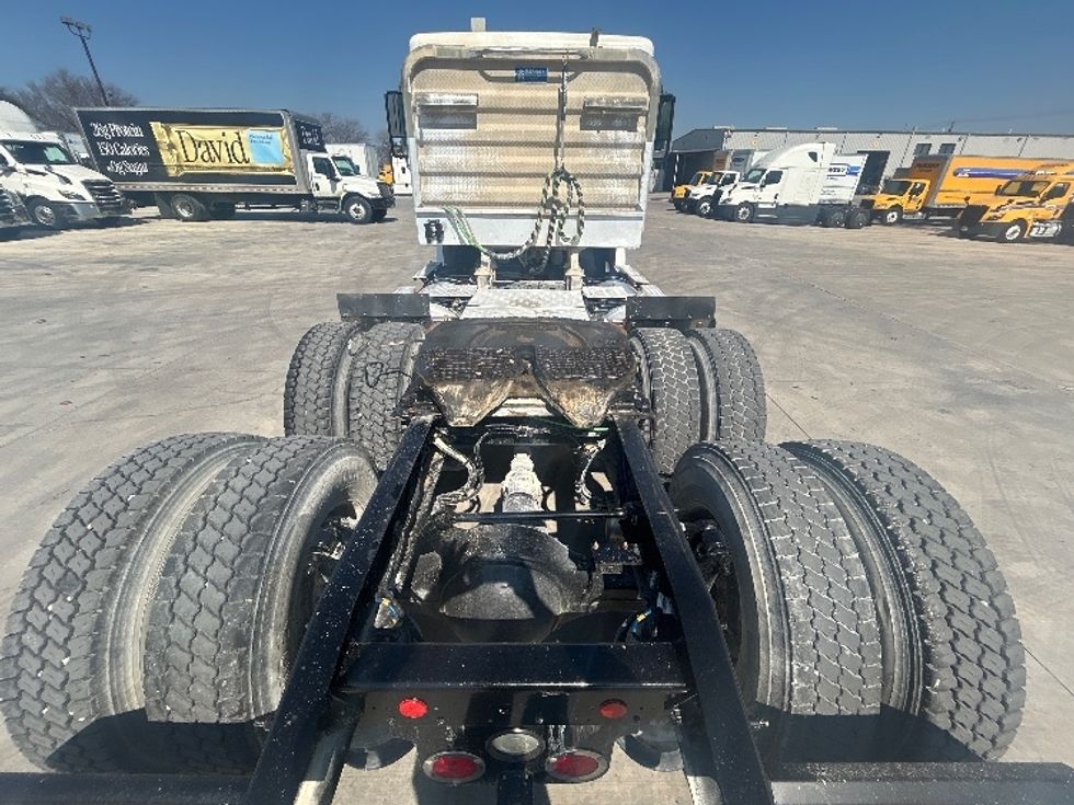 Day Cab Tractor-Heavy Duty Tractors-Freightliner-2019-D12264SD-San Antonio-TX-274,135\n\t\tmiles-$ 70,000 - Image 6