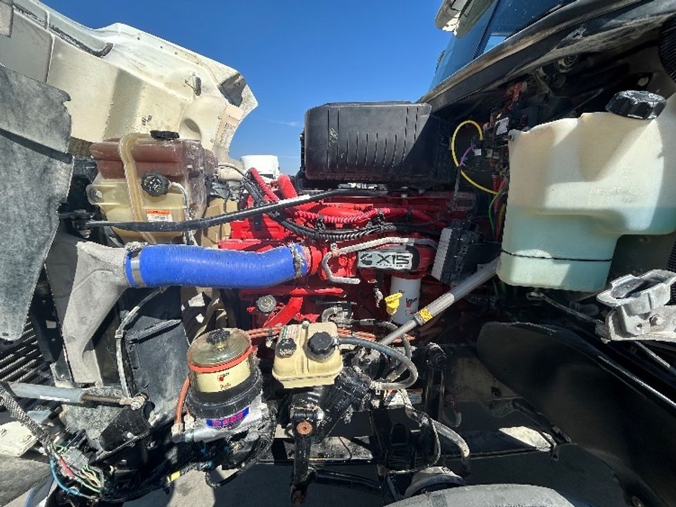 Day Cab Tractor-Heavy Duty Tractors-Freightliner-2019-D12264SD-San Antonio-TX-386,083\n\t\tmiles-$ 63,500 - Image 16