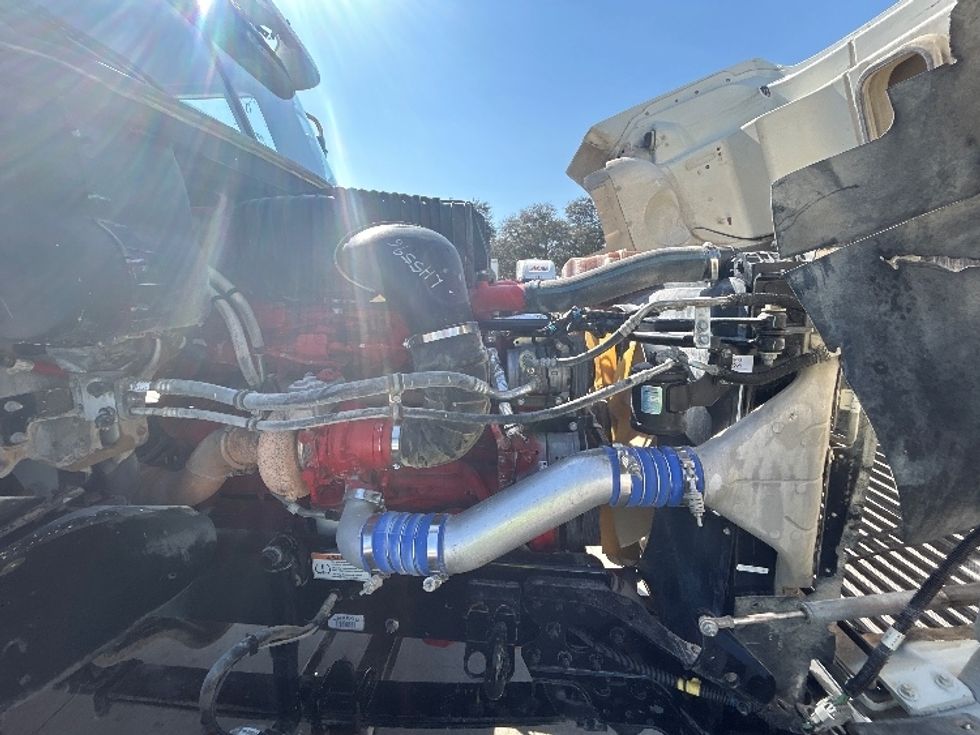 Day Cab Tractor-Heavy Duty Tractors-Freightliner-2019-D12264SD-San Antonio-TX-458,930\n\t\tmiles-$ 59,750 - Image 15