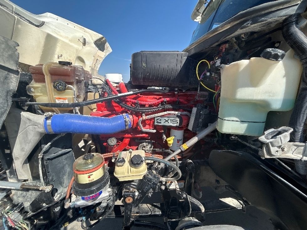 Day Cab Tractor-Heavy Duty Tractors-Freightliner-2019-D12264SD-San Antonio-TX-458,930\n\t\tmiles-$ 59,750 - Image 16