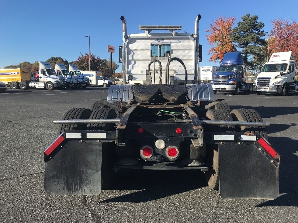 Day Cab Tractor-Heavy Duty Tractors-Freightliner-2019-D12284SD-Charlotte-NC-195,543\n\t\tmiles-$ 99,000 - Image 22