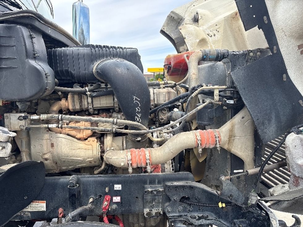 Day Cab Tractor-Heavy Duty Tractors-Freightliner-2019-D12284SD-Fort Worth-TX-389,897\n\t\tmiles-$ 110,000 - Image 15