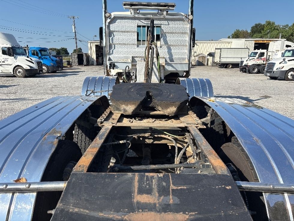 Day Cab Tractor-Heavy Duty Tractors-Freightliner-2019-D12284SD-Greer-SC-274,351\n\t\tmiles-$ 84,250 - Image 6