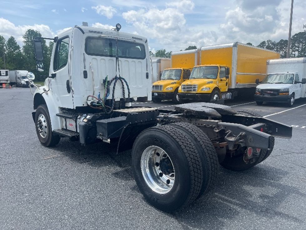Day Cab Tractor-Heavy Duty Tractors-Freightliner-2019-M2-Charlotte-NC-119,809\n\t\tmiles-$ 59,500 - Image 5