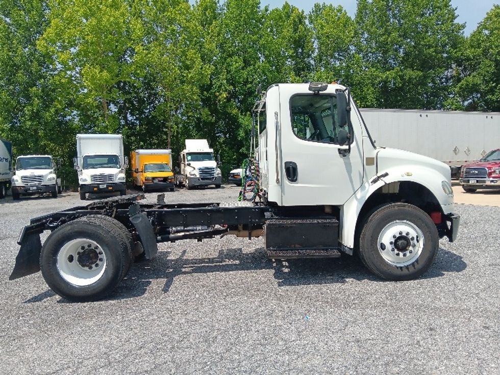 Day Cab Tractor-Heavy Duty Tractors-Freightliner-2019-M2-Cleveland-TN-163,097\n\t\tmiles-$ 56,500 - Image 8